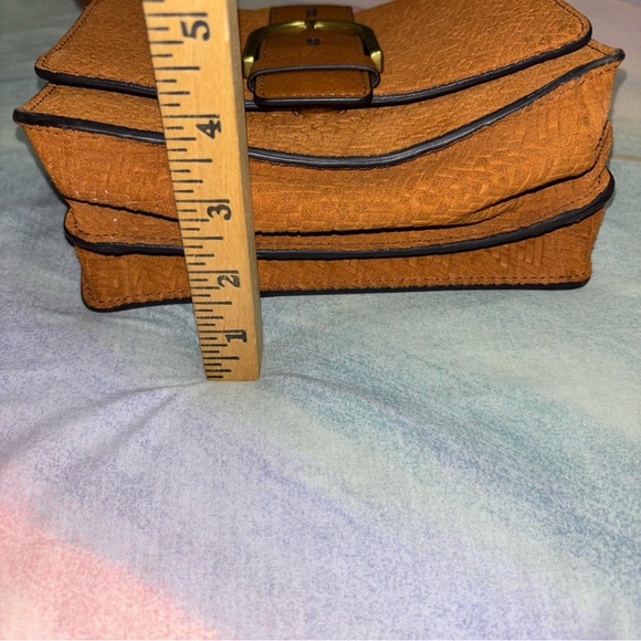 Fossil Willey Crossbody - Picture 9 of 11